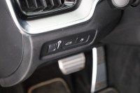 Volvo V60 T8 TwinEngine R-Design AWD