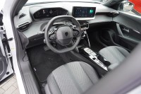 Peugeot 2008 1.2 Hybrid 145 Aut.
