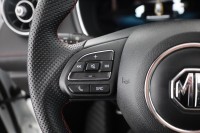 MG HS 1.5 Luxury