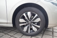 VW Golf VIII Variant 1.0 eTSI DSG