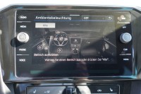 VW Passat Variant 1.5 TSI DSG R-Line