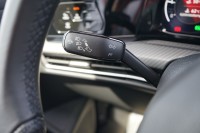 VW Golf VIII 2.0 TDI R-Line DSG