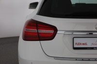 Mercedes-Benz GLA 180 Urban