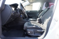 VW Golf VII Variant R-Line