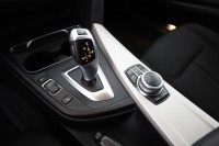 BMW 318 i Touring Advantage