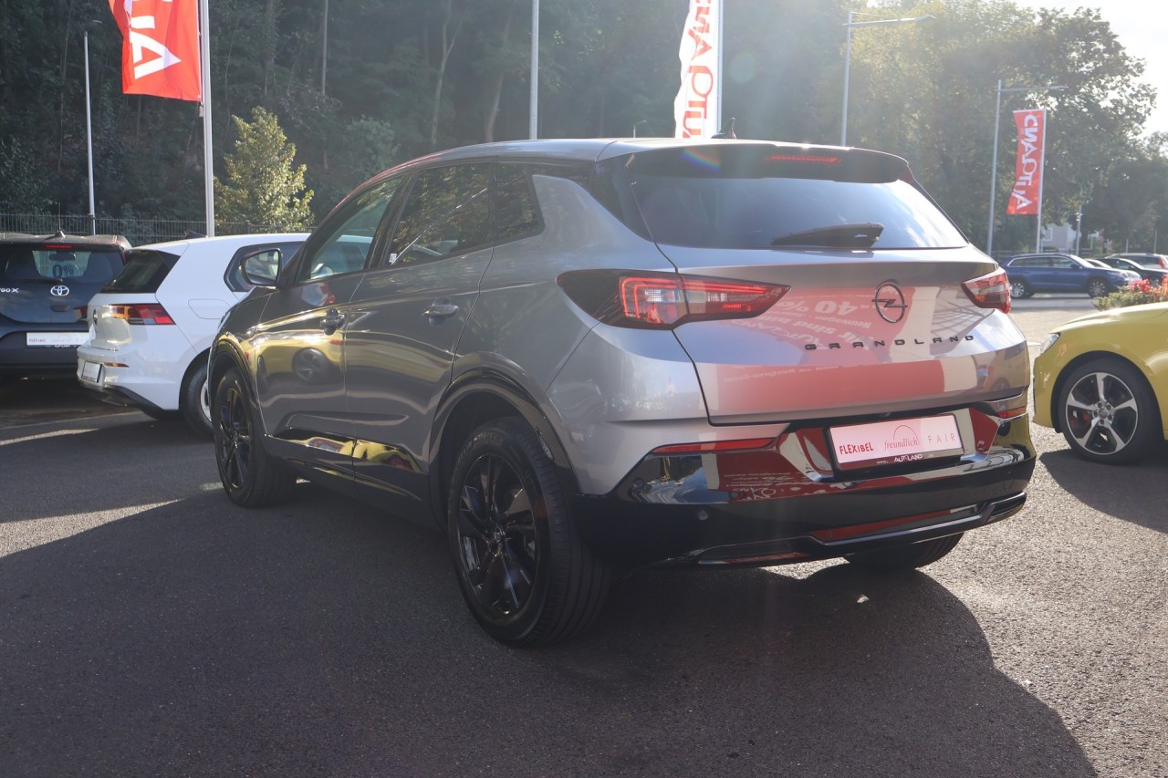 Opel Grandland GS 1.2DI Turbo Hybrid Aut.