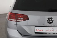 VW Passat Variant 1.5 TSI DSG Business