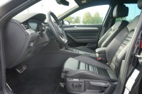 VW Passat Variant 2.0 TSI DSG R-Line