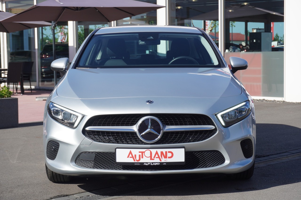 Mercedes-Benz A 140 A180