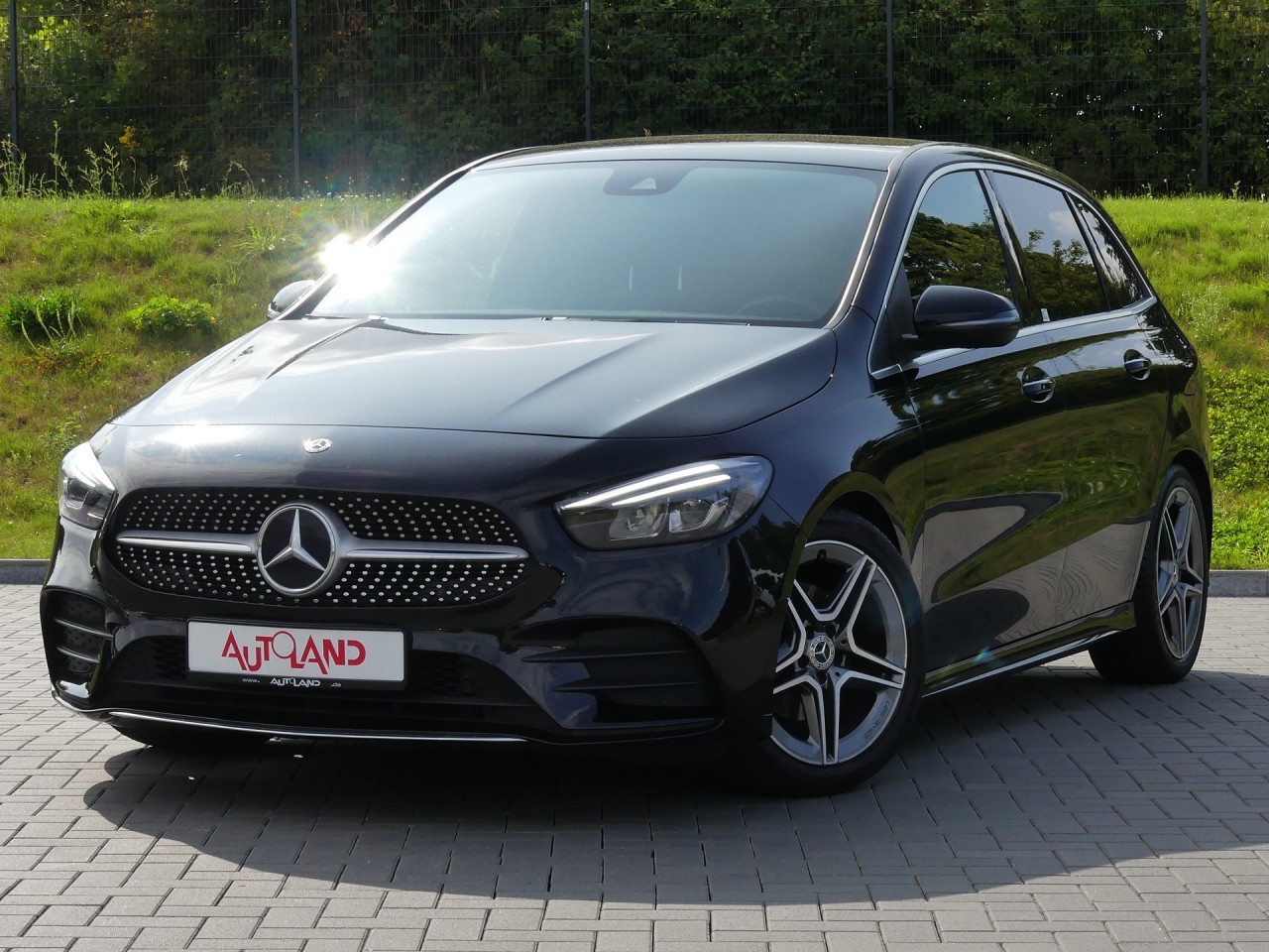 Mercedes-Benz B 200 B200 d AMG Line