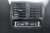 VW Passat Variant 2.0 TDI Business 4Motion DSG