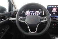 VW Golf VIII Variant 1.5 TSI DSG
