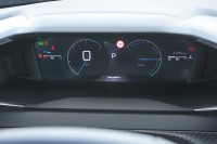 Peugeot 2008 1.2 M-Hybrid Allure Aut.