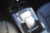 Mercedes-Benz A 140 A180