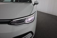VW Golf VIII Variant 2.0 TDI Life
