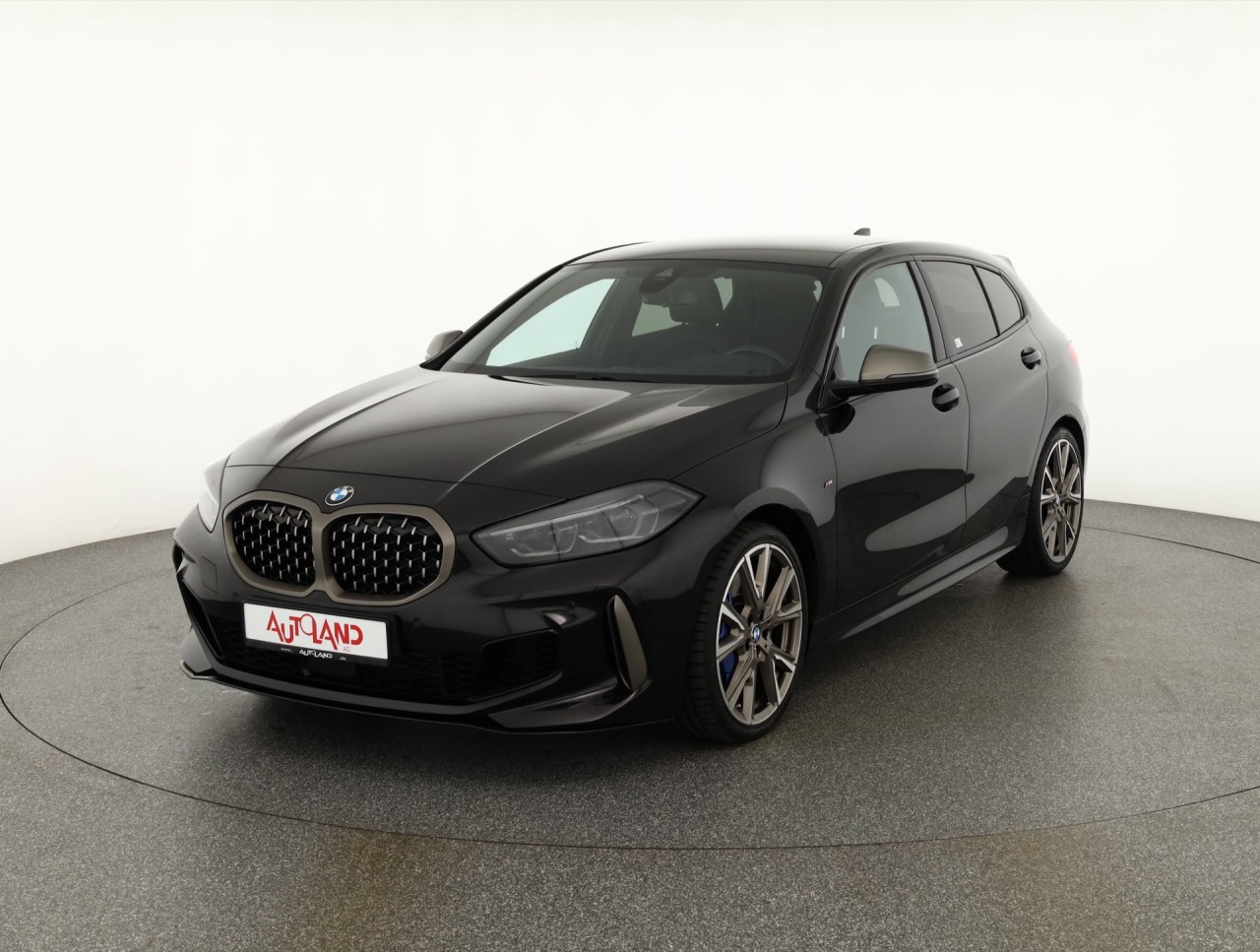 BMW M135 M135i xDrive