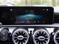 Mercedes-Benz A 200 A200 AMG Line