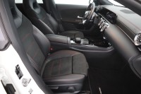 Mercedes-Benz CLA 200 SB AMG Line