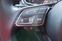 Audi A4 Quattro Avant 40 2.0 TDI quattro S line