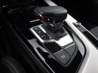 Audi A4 Quattro Avant 40 2.0 TFSI quattro S-line