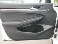VW Golf VIII Variant 1.5 eTSI R-Line DSG