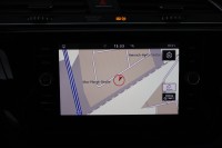 VW Touran 1.5 TSI Highline R-Line