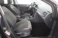 VW Golf VII Variant 2.0 TDI DSG R-Line