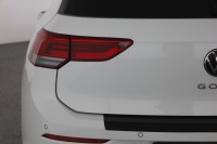 VW Golf VIII 1.5 TSI R-Line