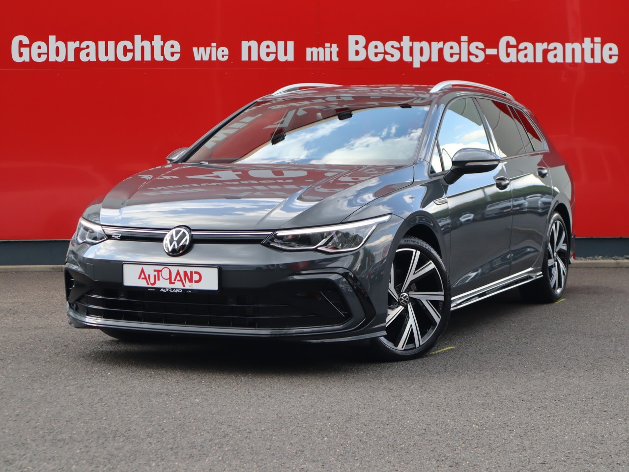 VW Golf VIII 1.5 eTSI R-Line DSG