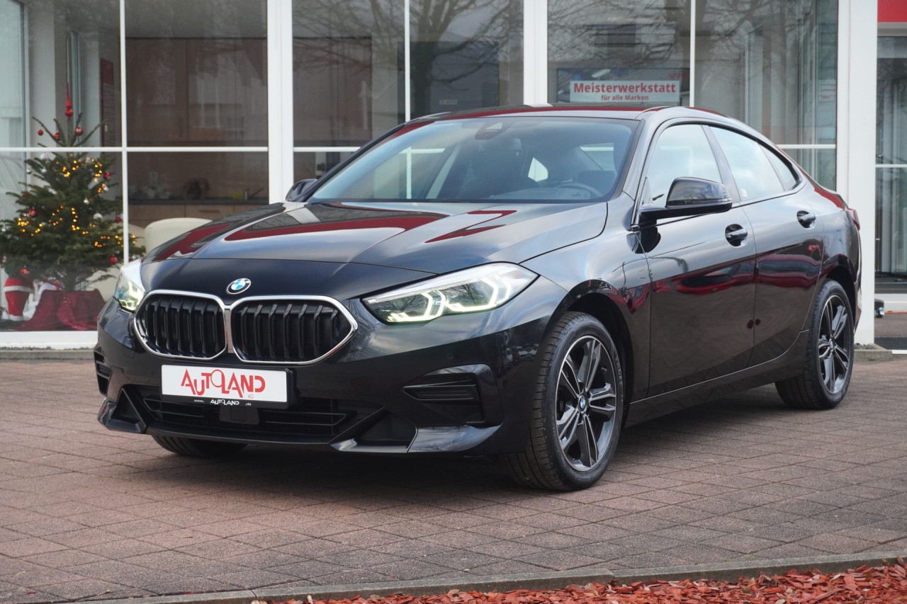 BMW 218 i Sport Line Aut.