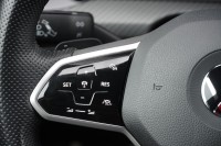 VW Golf VIII Variant 2.0 TDI R-Line