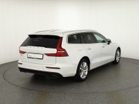 Volvo V60 D4 Momentum Pro