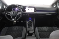 VW Golf VIII Variant 1.5 TSI R-Line