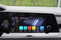 VW Golf VIII 1.5 16V TSI R-Line