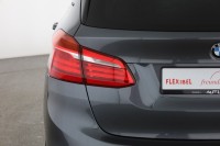 BMW 225 xe Advantage