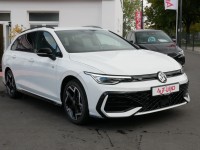 VW Golf VIII Variant 1.5 eTSI R-Line DSG