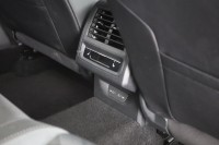 VW Golf VIII Variant 2.0 TSI DSG R-Line