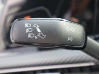 VW Golf VIII Variant R-Line 1.4 eTSI DSG