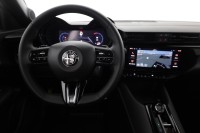 Alfa Romeo Junior Ibrida Speciale 1.2 VGT mHev