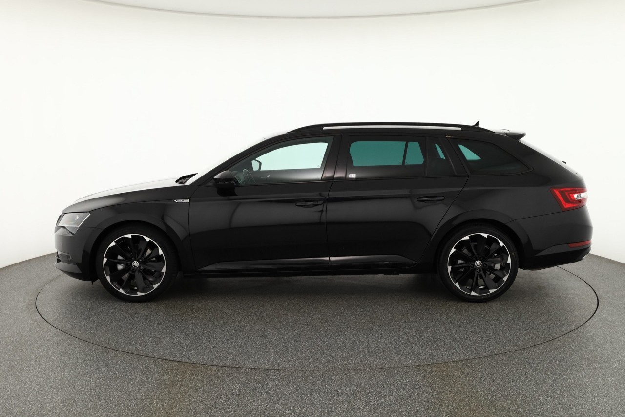 Skoda Superb Combi 1.5 TSI DSG SportLine
