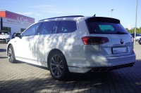 VW Passat Variant R-Line