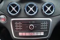 Mercedes-Benz A 180 A180 BlueEfficiency AMG Sport (Line)