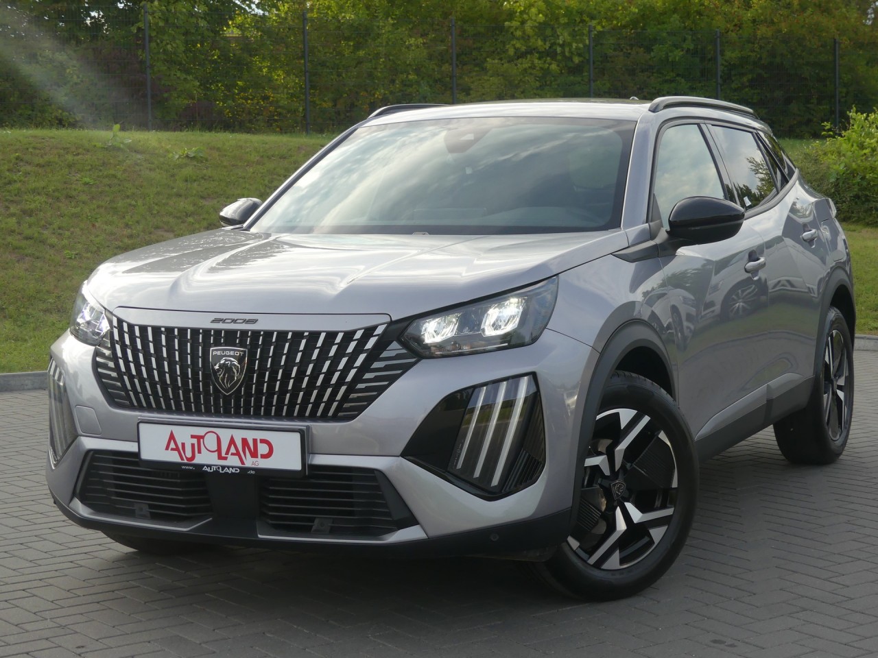 Peugeot 2008 PureTech 130 Aut.
