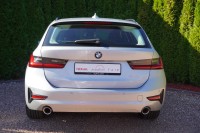 BMW 320 320d xDrive Advantage