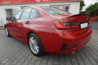 BMW 320 i xDrive Advantage