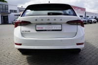 Skoda Octavia Combi 1.5 16V TSI