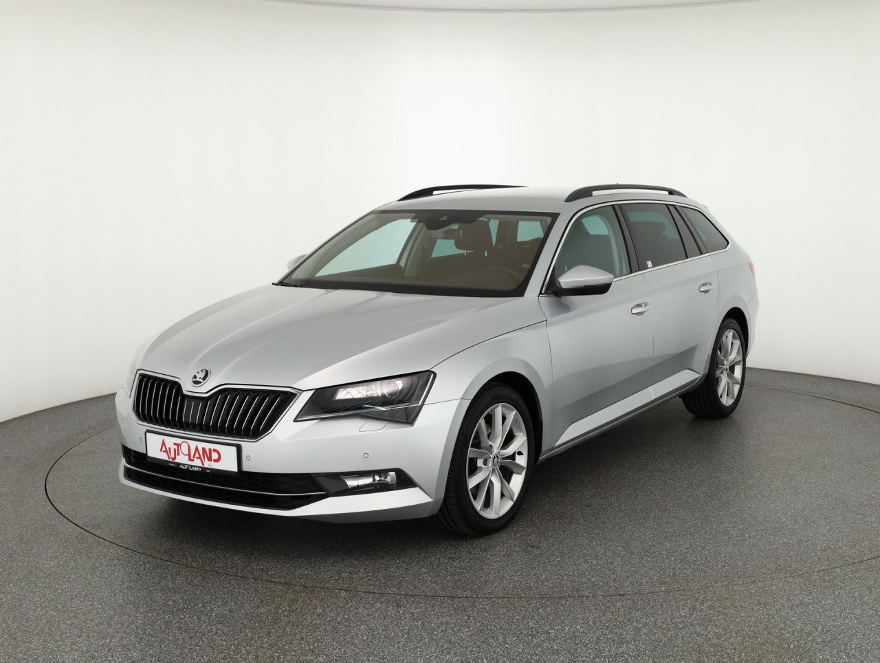 Skoda Superb Combi 2.0 TDI DSG