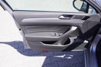 VW Passat Variant 1.5 TSI R-Line DSG