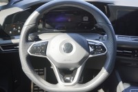 VW Golf VIII Variant 2.0 TDI R-Line