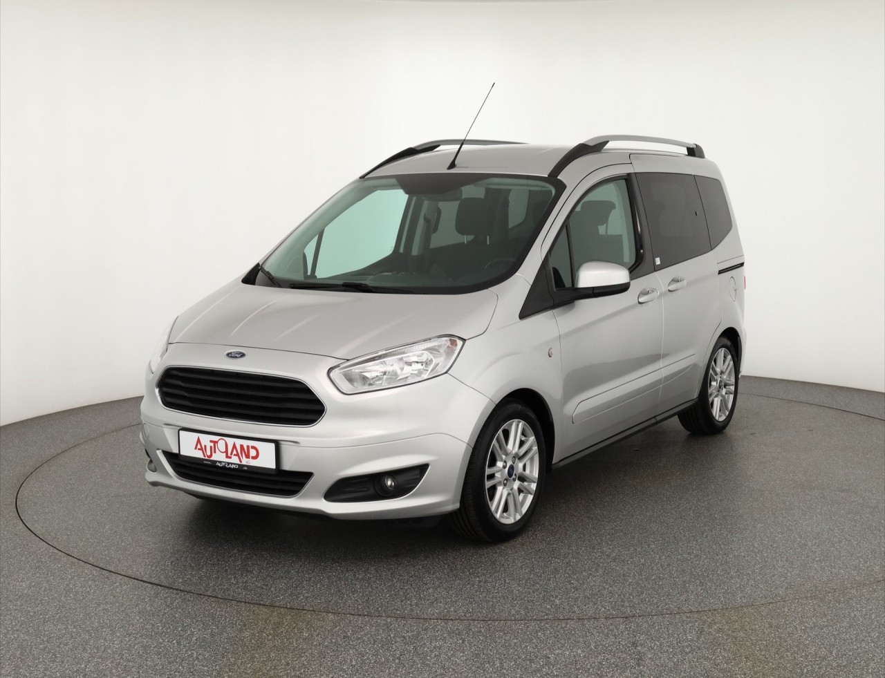 Ford Tourneo Courier 1.0 EB